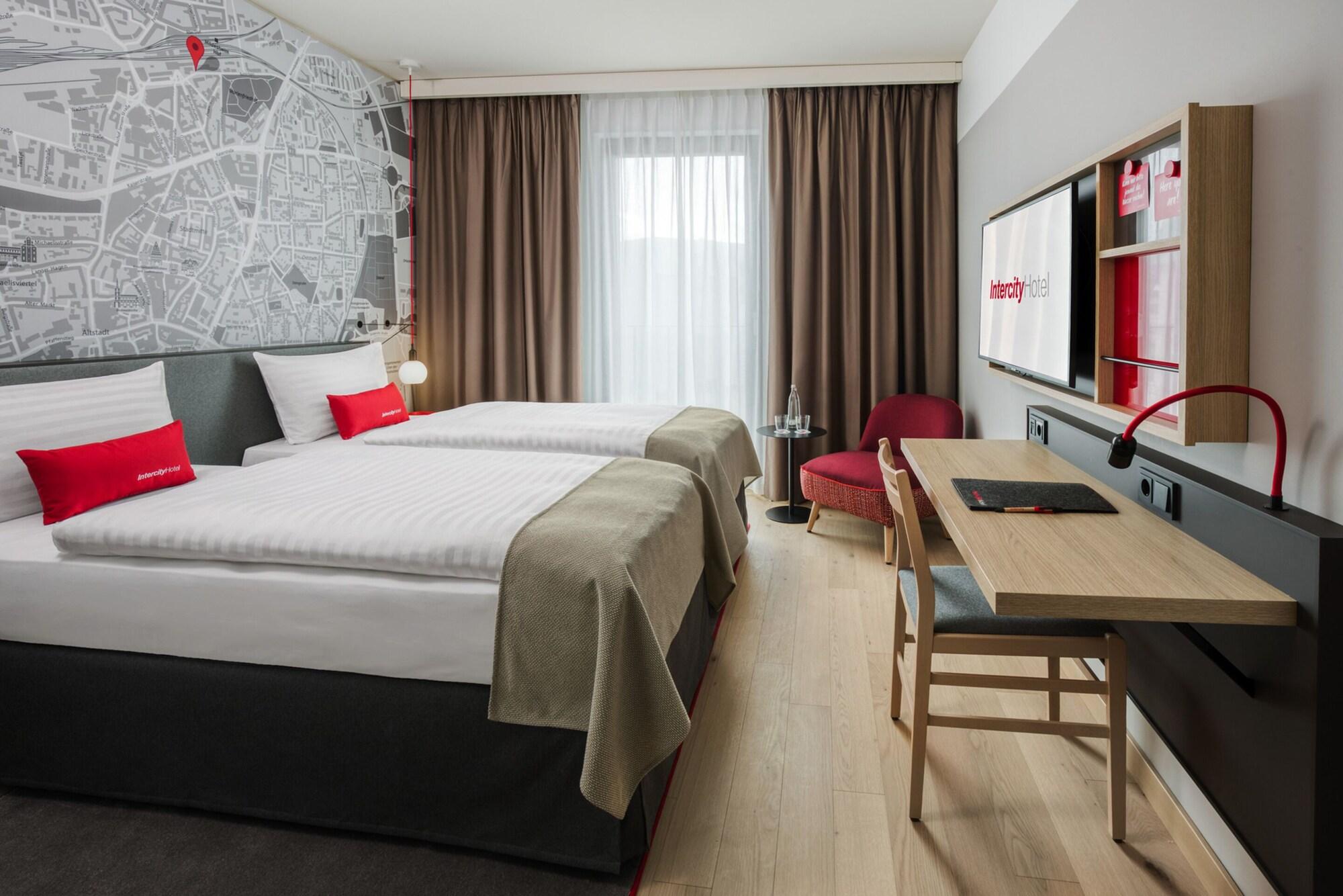 Intercityhotel Frankfurt Hauptbahnhof Sued Frankfurt am Main Bagian luar foto