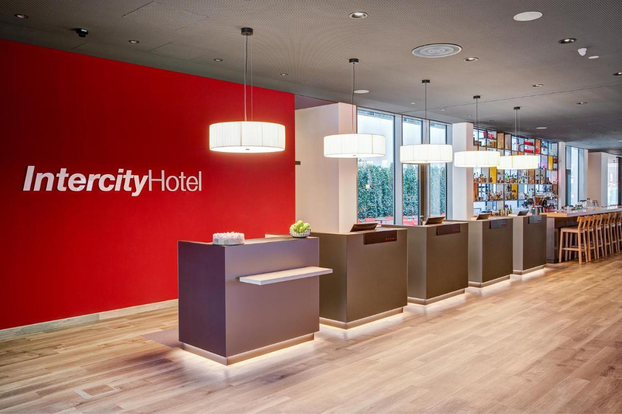 Intercityhotel Frankfurt Hauptbahnhof Sued Frankfurt am Main Bagian luar foto